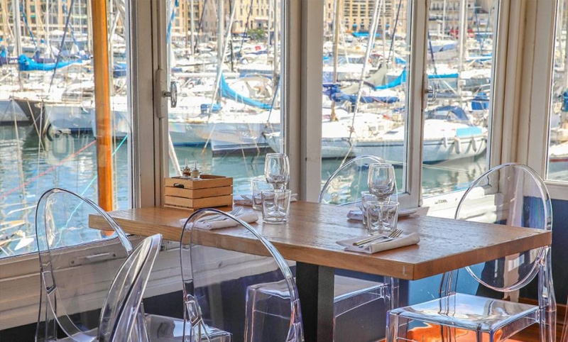 Le Restaurant - La Nautique - Restaurant Vieux Port Marseille